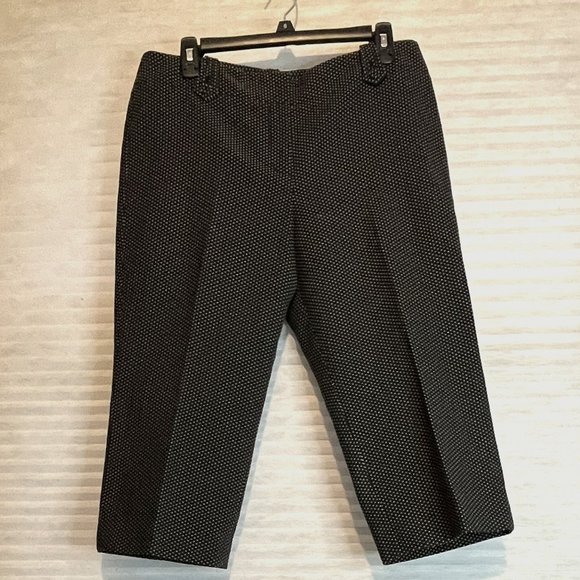 Ann Taylor black and white print cropped pants Margo fit Size 410P NWOT - Picture 2 of 5